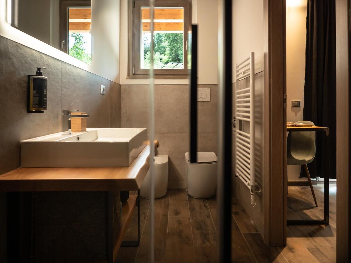 Sleep 'N' Ride Massa Marittima Hotel Bagian luar foto